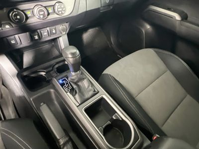 2020 Toyota Tacoma - Photo 22