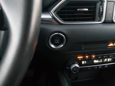 2025 Mazda CX-5 - Photo 13