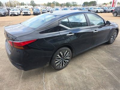 2024 Nissan Altima - Photo 6