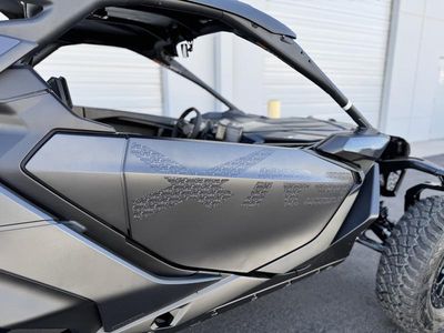 2026 Can-Am Maverick R X RS Triple Black - Photo 11