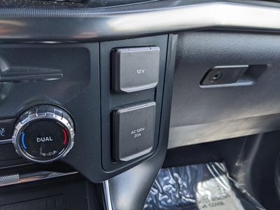 2025 Ford F-150 - Photo 27