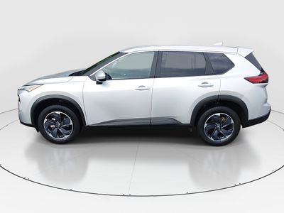 2025 Nissan Rogue - Photo 4