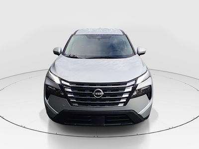 2025 Nissan Rogue - Photo 2