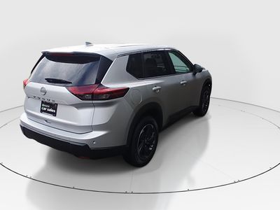 2025 Nissan Rogue - Photo 7