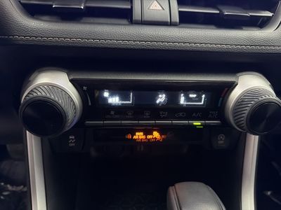 2024 Toyota RAV4 - Photo 36