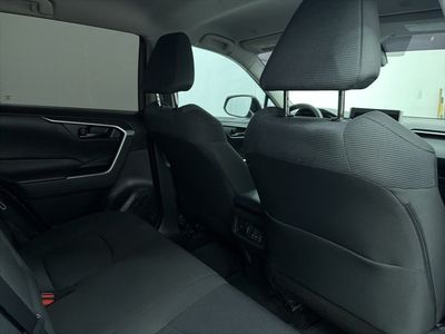 2024 Toyota RAV4 - Photo 26