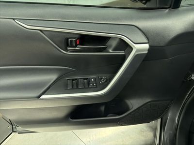 2024 Toyota RAV4 - Photo 18
