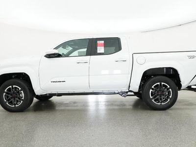 2026 Toyota Tacoma - Photo 37