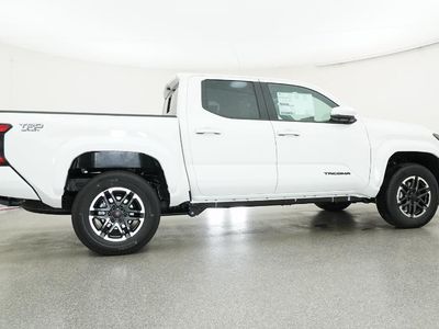 2026 Toyota Tacoma - Photo 18