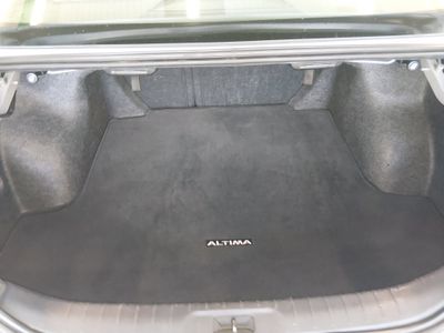 2024 Nissan Altima — photo 11 view