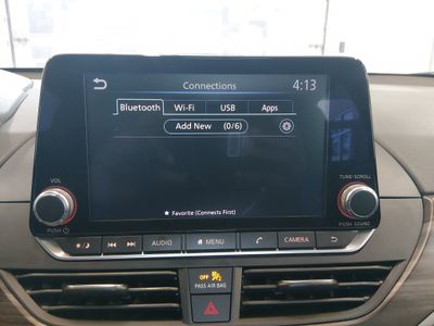 2024 Nissan Altima — photo 17 view