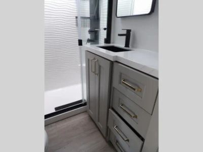 2025 Brinkley RV Model G - Photo 24