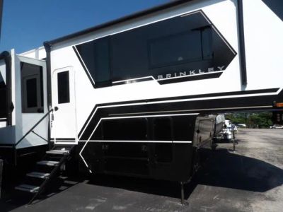 2025 Brinkley RV Model G - Photo 5