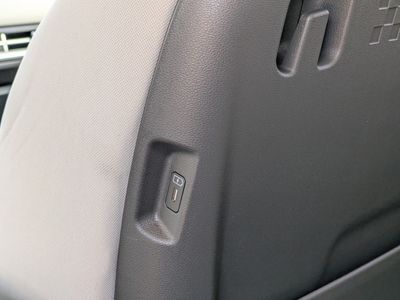 2026 Hyundai SANTA FE HYBRID — photo 14 view