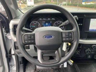 2026 Ford Chassis Cab - Photo 13