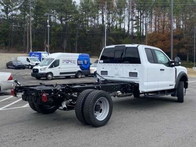 2026 Ford Chassis Cab - Photo 3