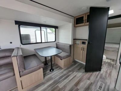 2026 Jayco Jay Flight SLX - Photo 9