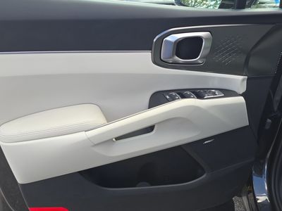 2026 Kia Sorento Hybrid - Photo 19
