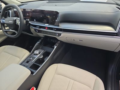 2026 Kia Sorento Hybrid - Photo 12