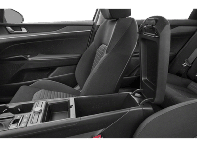 2025 Kia K5 - Photo 11