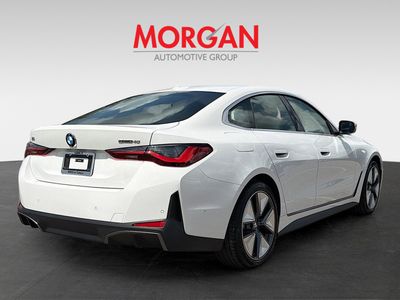 2026 BMW i4 - Photo 3