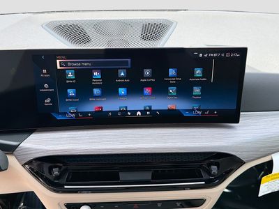 2026 BMW i4 - Photo 30