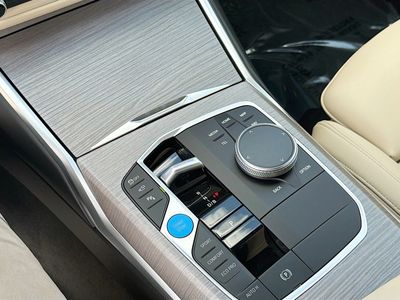 2026 BMW i4 - Photo 29