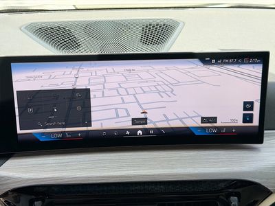 2026 BMW i4 - Photo 33