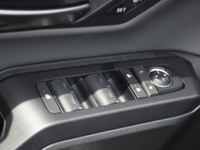 2026 Toyota RAV4 Plug-in Hybrid - Photo 6