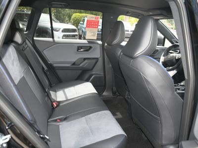 2026 Toyota RAV4 Plug-in Hybrid - Photo 10