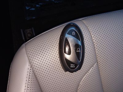 2024 Hyundai Elantra — photo 15 view