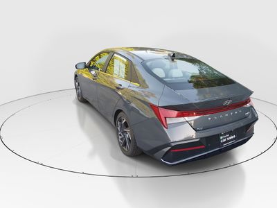 2024 Hyundai Elantra — detail view