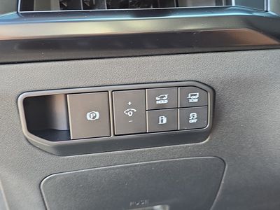 2027 Kia Telluride Hybrid - Photo 29
