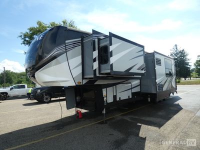 2020 Heartland Cyclone - Photo 2