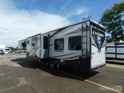 2020 Heartland Cyclone - Photo 3