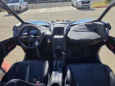2026 Can-Am Maverick X3 MAX RS Turbo Scandi Blue & Orange Crush — photo 15 view