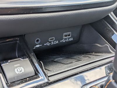 2025 Subaru Outback - Photo 32