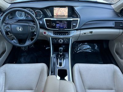 2015 Honda Accord - Photo 3
