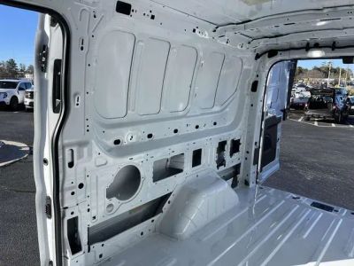 2026 Ford Transit-250 - Photo 17