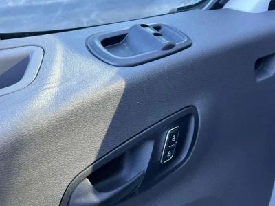 2026 Ford Transit-250 - Photo 6