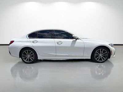 2019 BMW 3 Series - Photo 2
