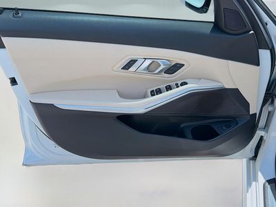 2019 BMW 3 Series - Photo 20