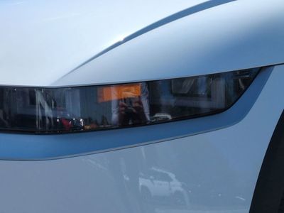 2026 Hyundai IONIQ 5 - Photo 10