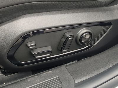 2026 Dodge Charger — photo 21 view