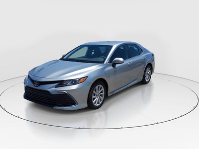 2024 Toyota Camry - Photo 3