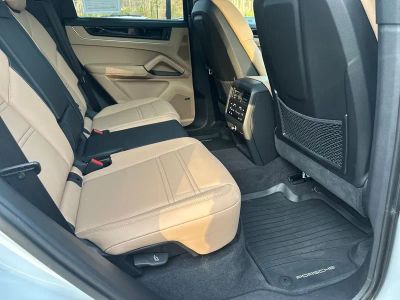 2024 Porsche Cayenne - Photo 37