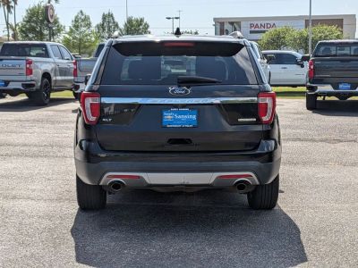 2016 Ford Explorer - Photo 4