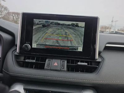2024 Toyota RAV4 XLE Premium - Photo 21