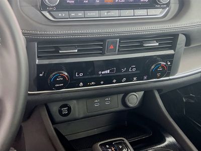 2025 Nissan Rogue - Photo 10