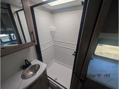 2024 Grand Design Imagine XLS - Photo 17
